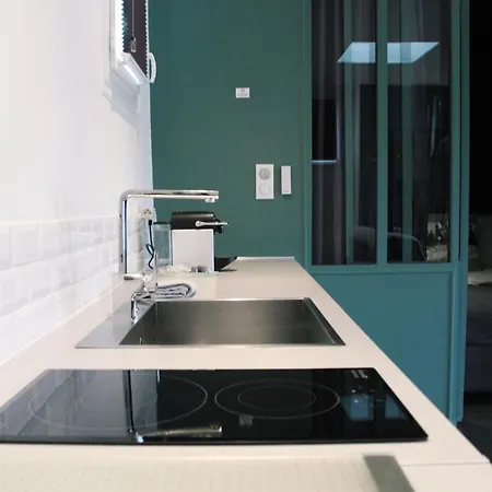 Charming Flat In 아파트 *