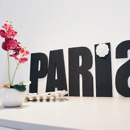 Charming Flat In 아파트