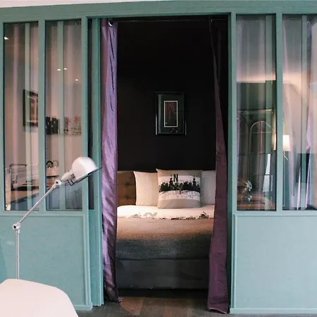 Charming Flat In 아파트 *